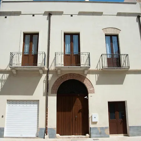 Cortile Bassi 185 Apartment Trapani