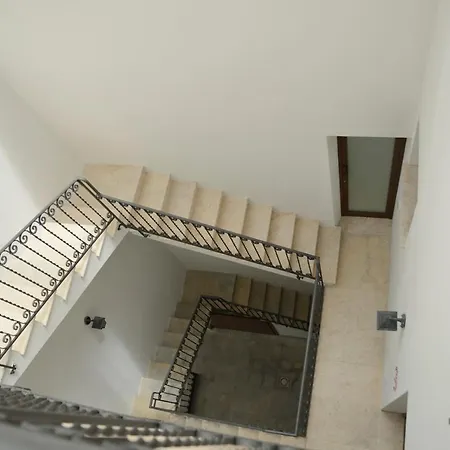 Cortile Bassi 185 Apartment
