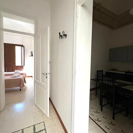 Cortile Bassi 185 Apartamento *