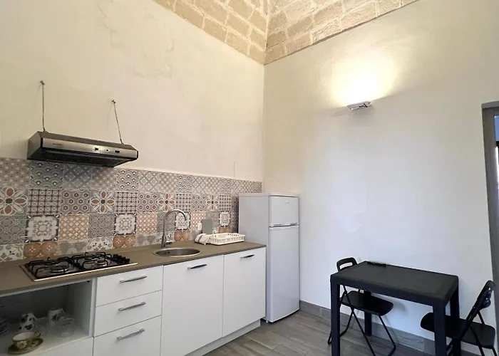 Cortile Bassi 185 아파트