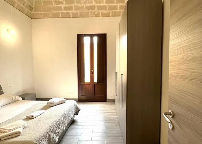 아파트 Cortile Bassi 185 *